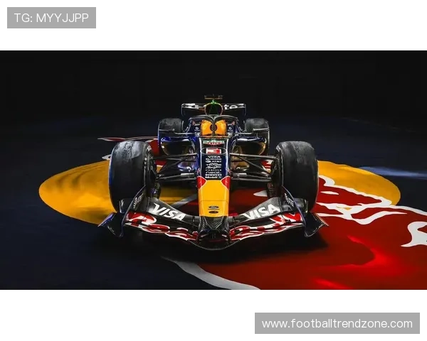F1赛季焦点赛事：红牛团队霸主地位动摇 竞争激烈引发全新看点